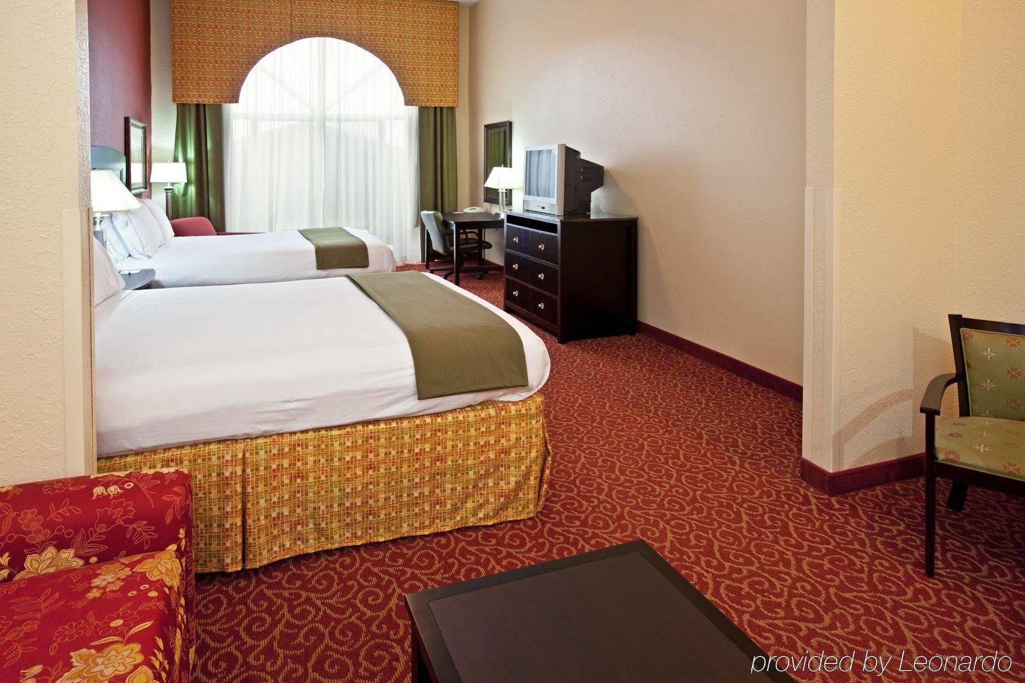 Holiday Inn Express & Suites Vandalia, An Ihg Hotel Værelse billede