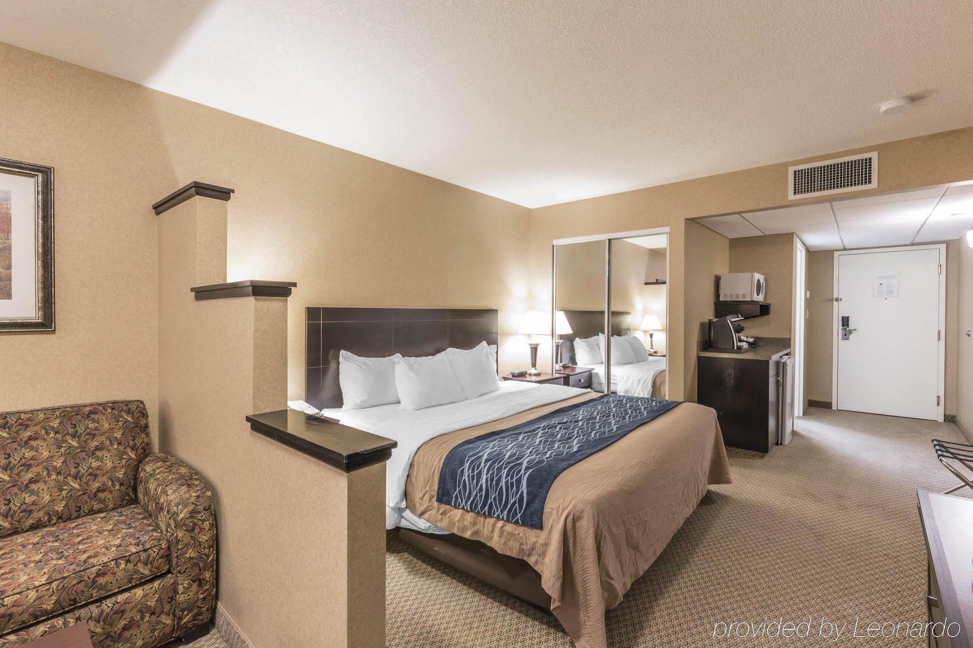 Comfort Inn & Suites Red Deer Eksteriør billede