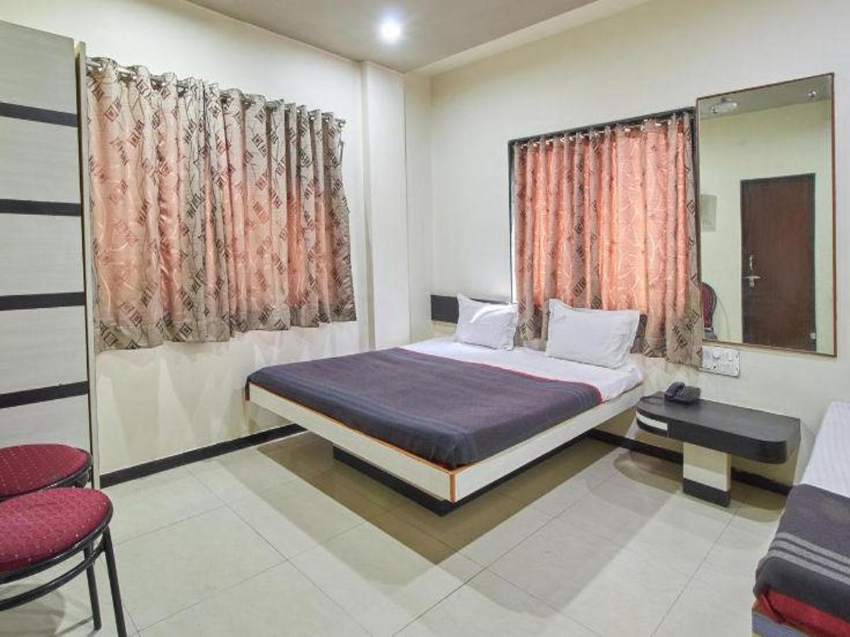 Hotel Namrata Residence Shirdi Eksteriør billede