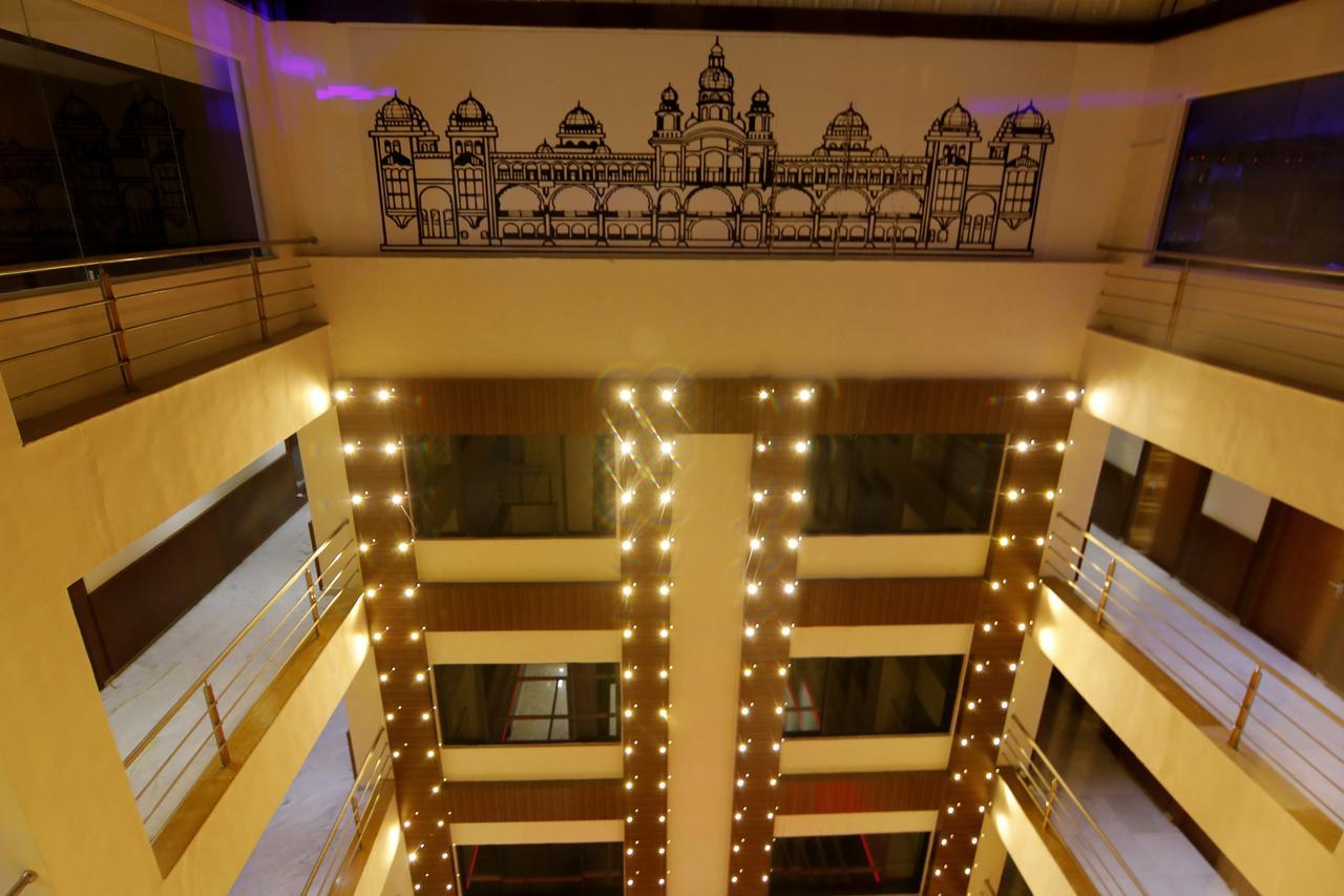 Hotel Adeline Mysore Eksteriør billede