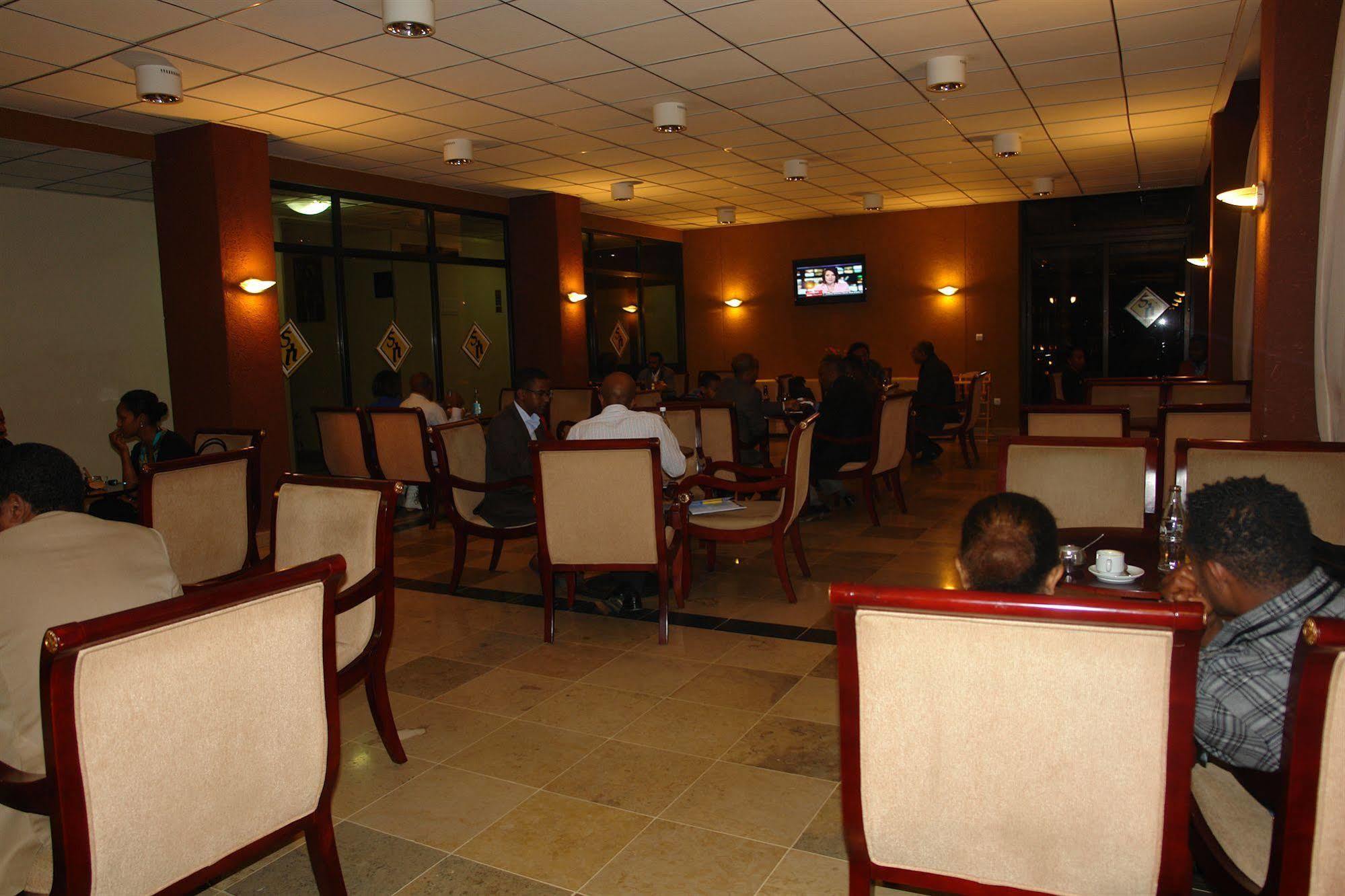 Soramba Hotel Business Plc Addis Ababa Eksteriør billede