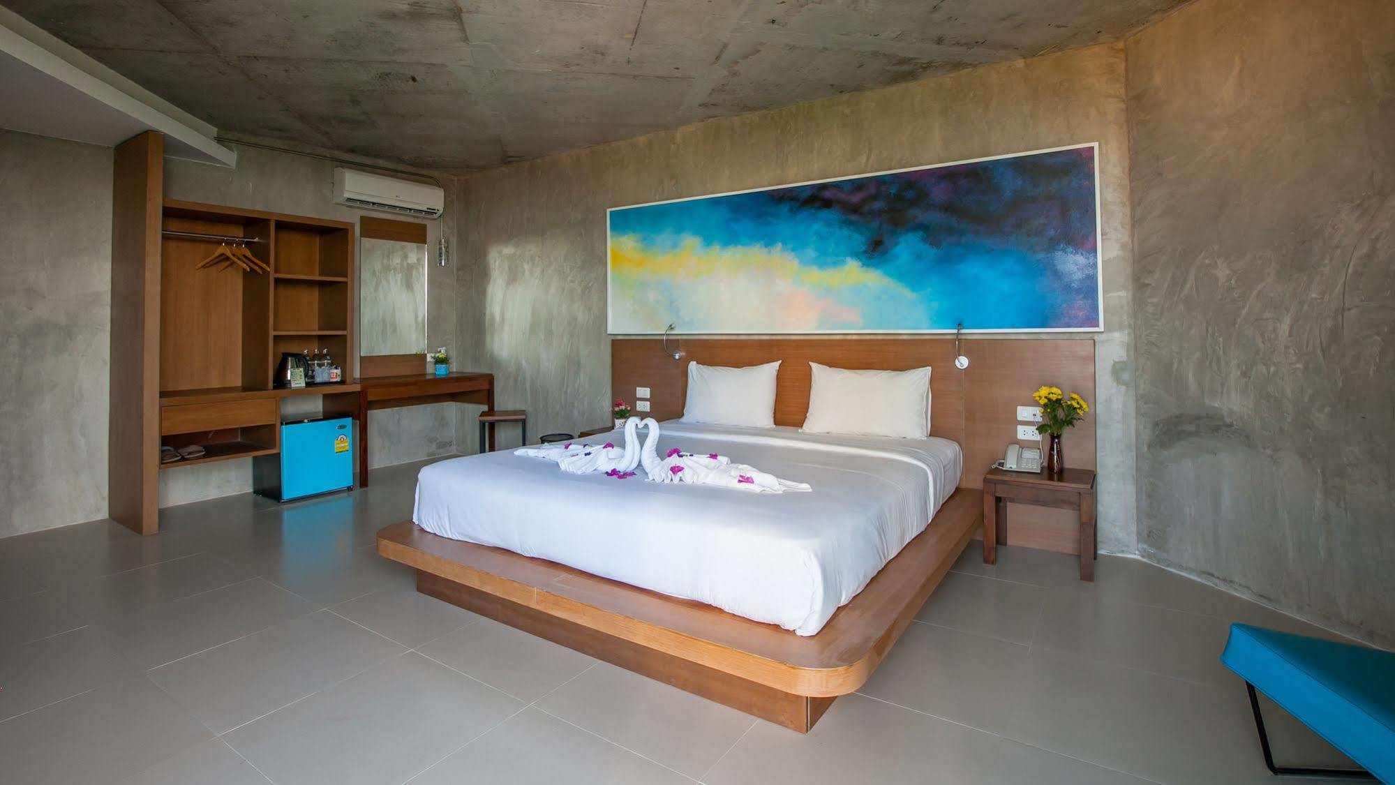 B2 Sea View Pattaya Hotel Eksteriør billede