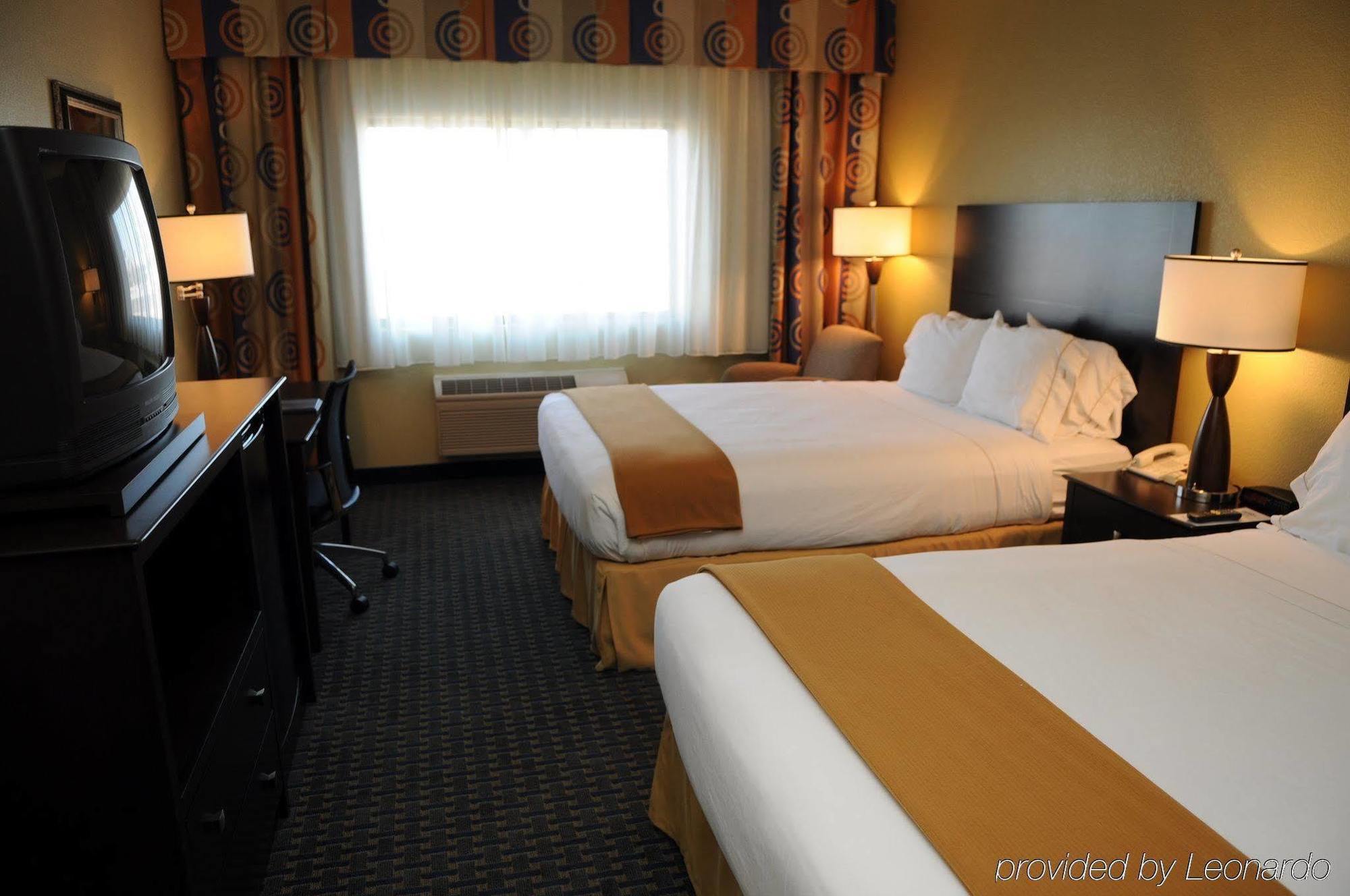 Holiday Inn Express & Suites Phoenix/Chandler Værelse billede