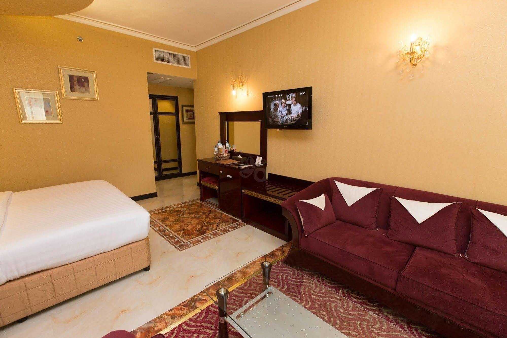 Comfort Inn Hotel Deira Dubai Eksteriør billede
