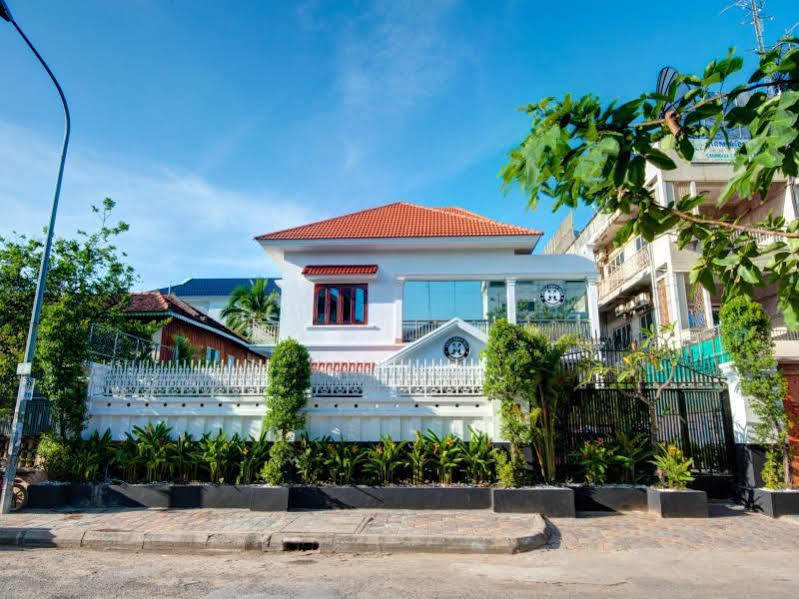 Lovely Jubbly Villa Phnom Penh Eksteriør billede