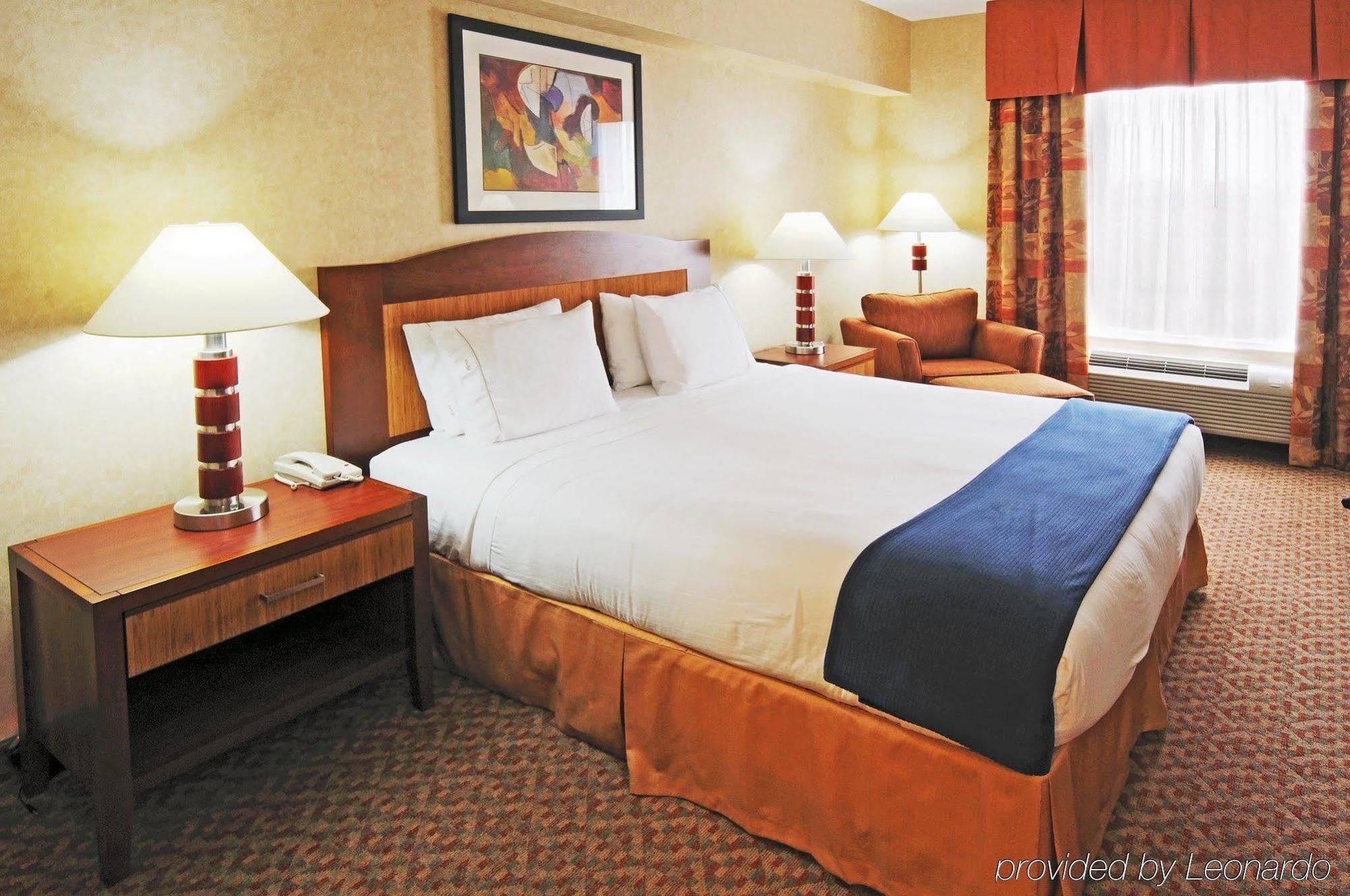 Holiday Inn Express Brampton, An Ihg Hotel Eksteriør billede