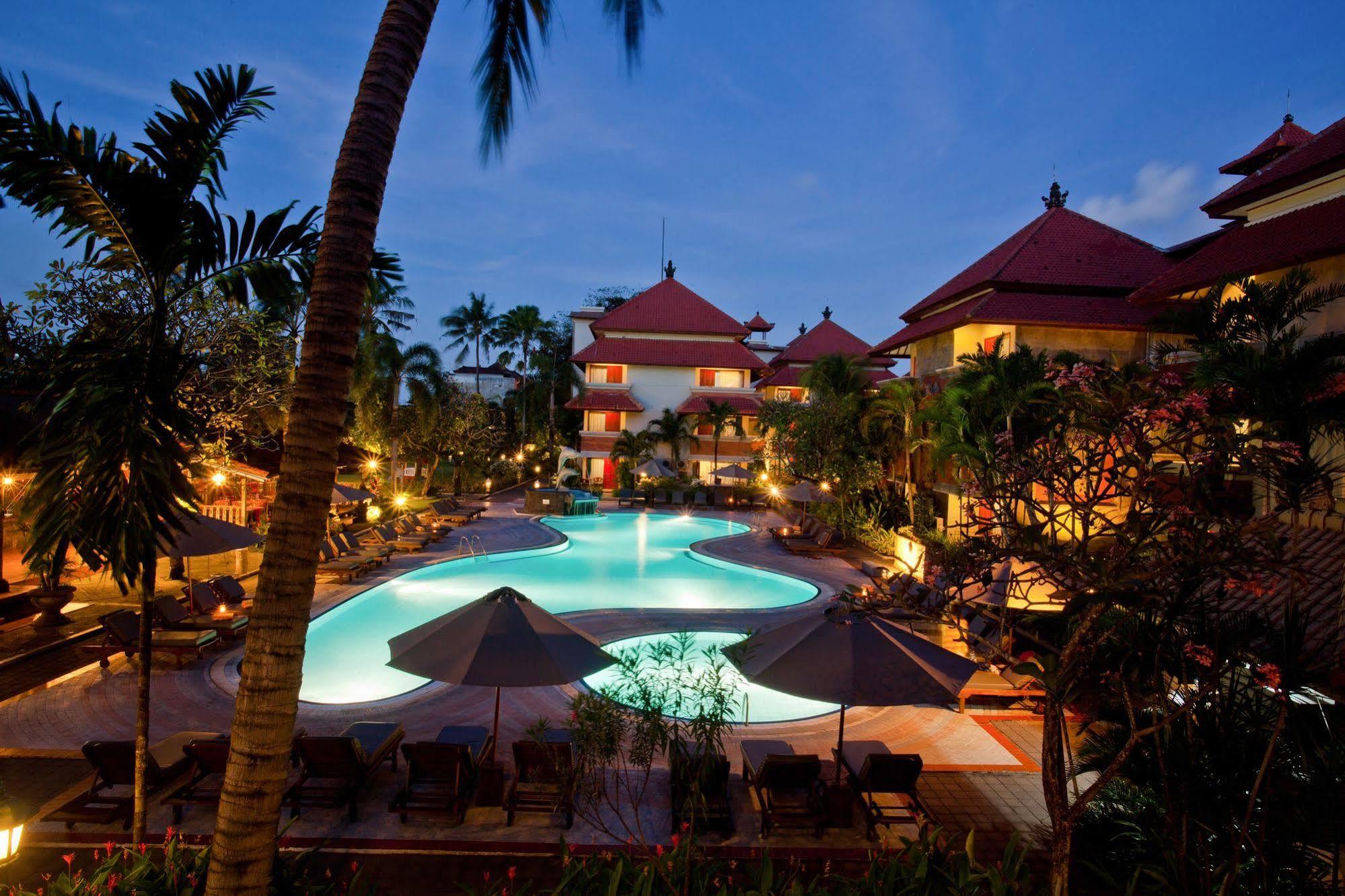 White Rose Kuta Resort, Villas & Spa Eksteriør billede