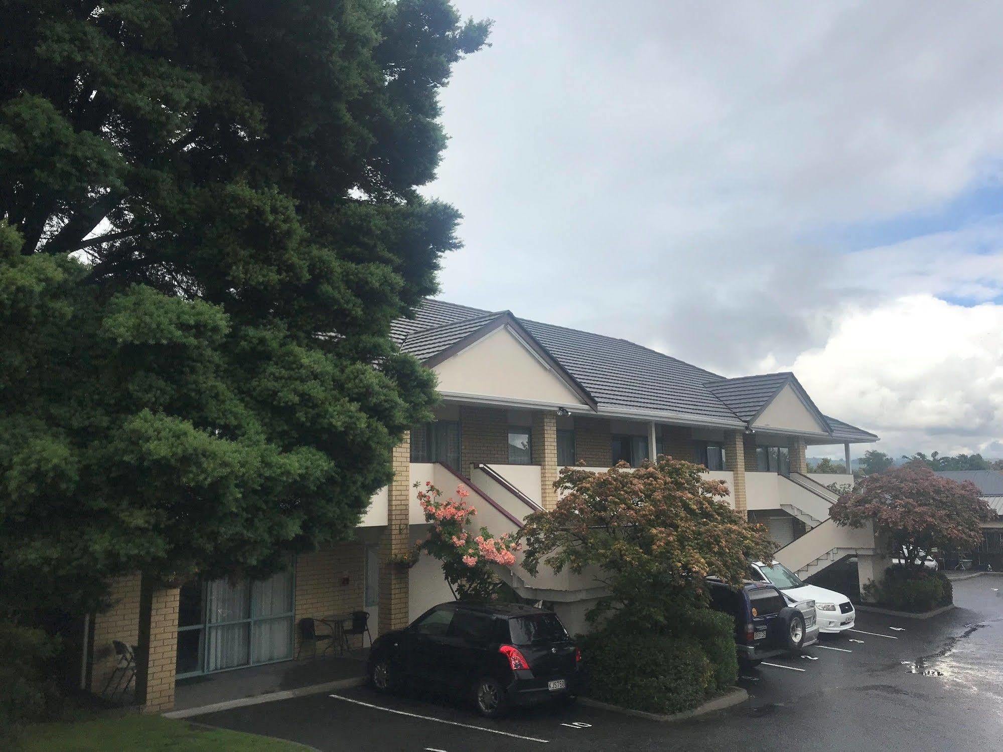 Fenton Court Motel Rotorua Eksteriør billede