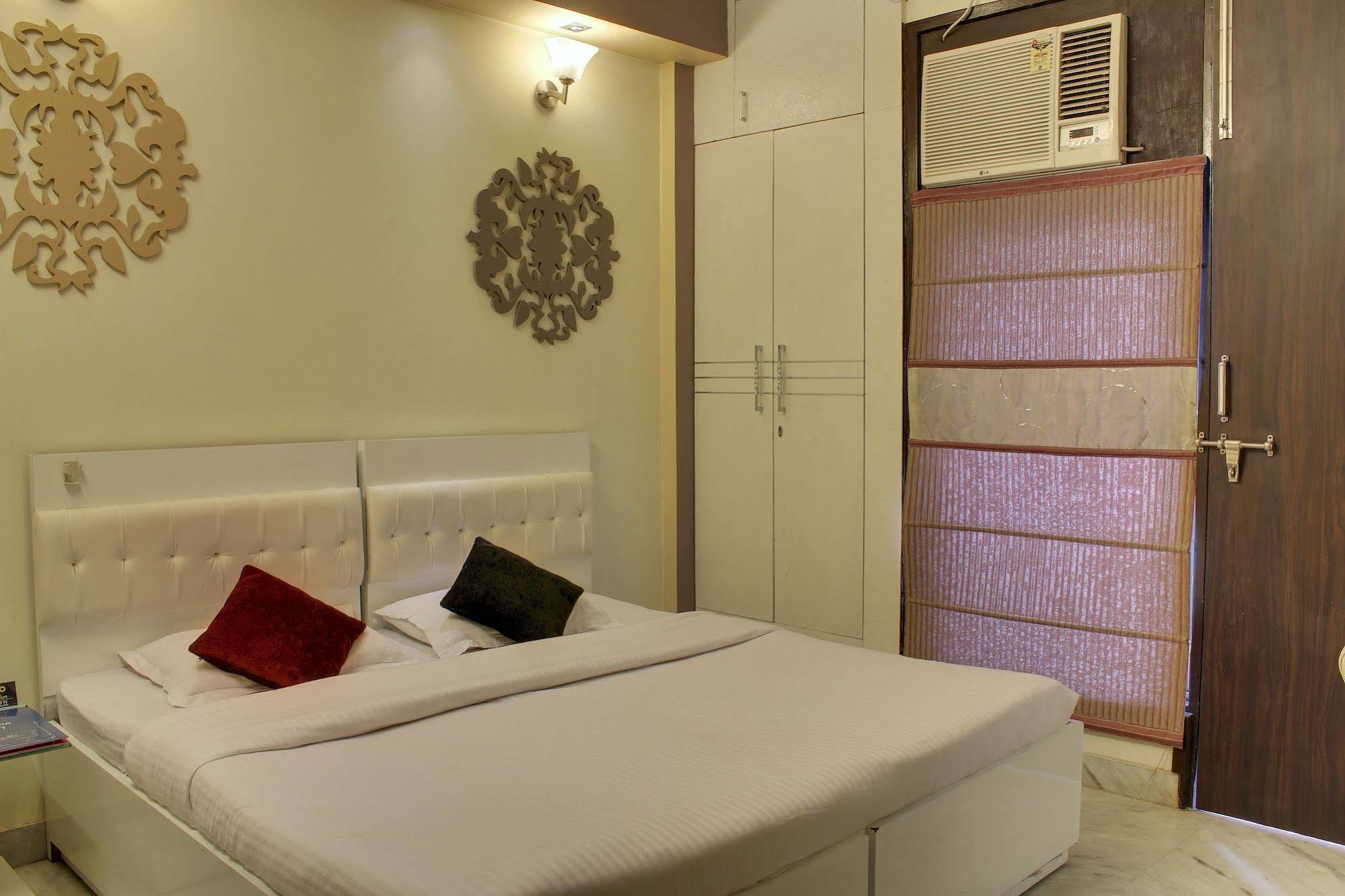 Oyo 319 Rk Residency Hotel New Delhi Eksteriør billede