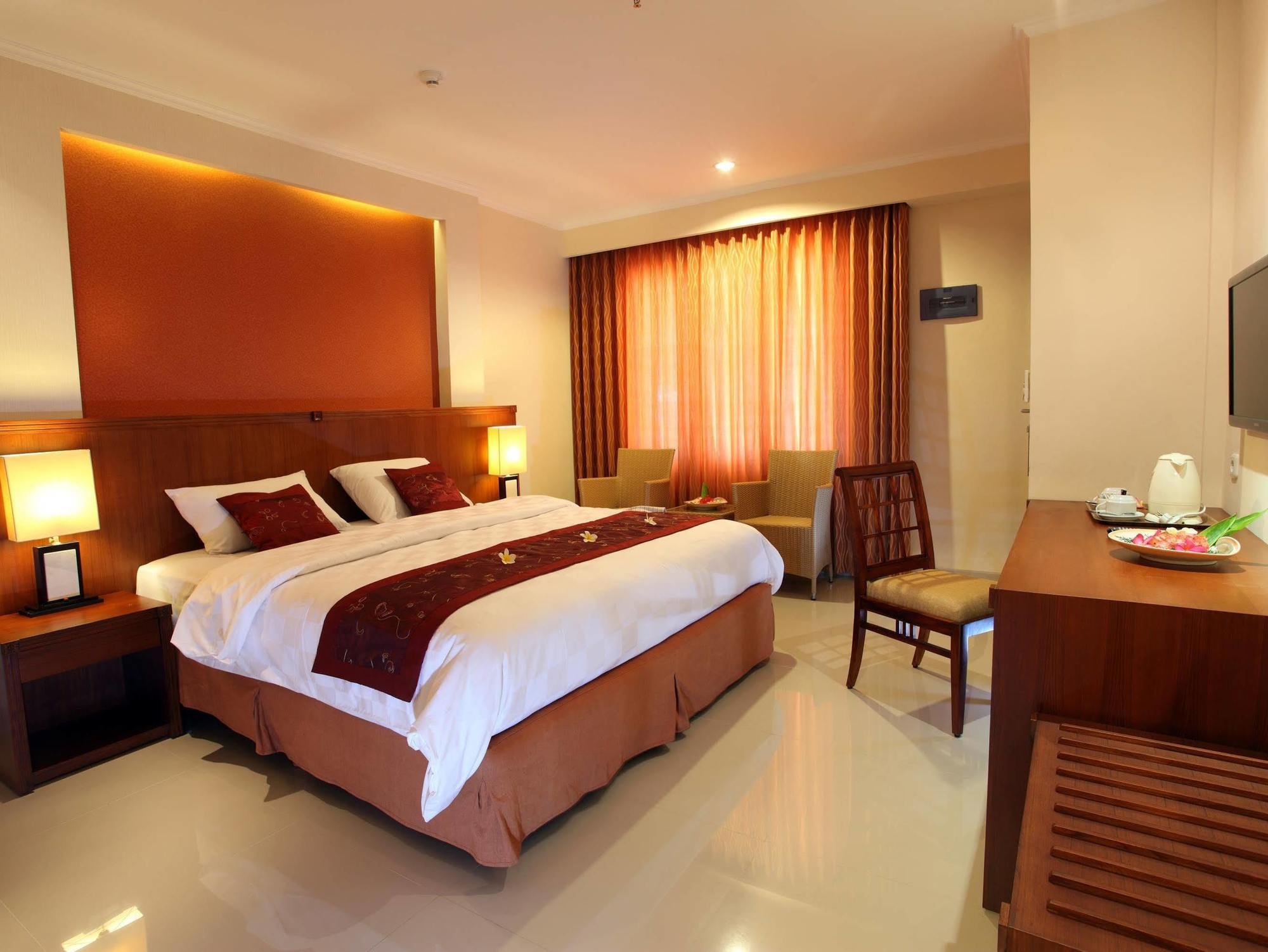 Restu Bali Hotel Legian Eksteriør billede