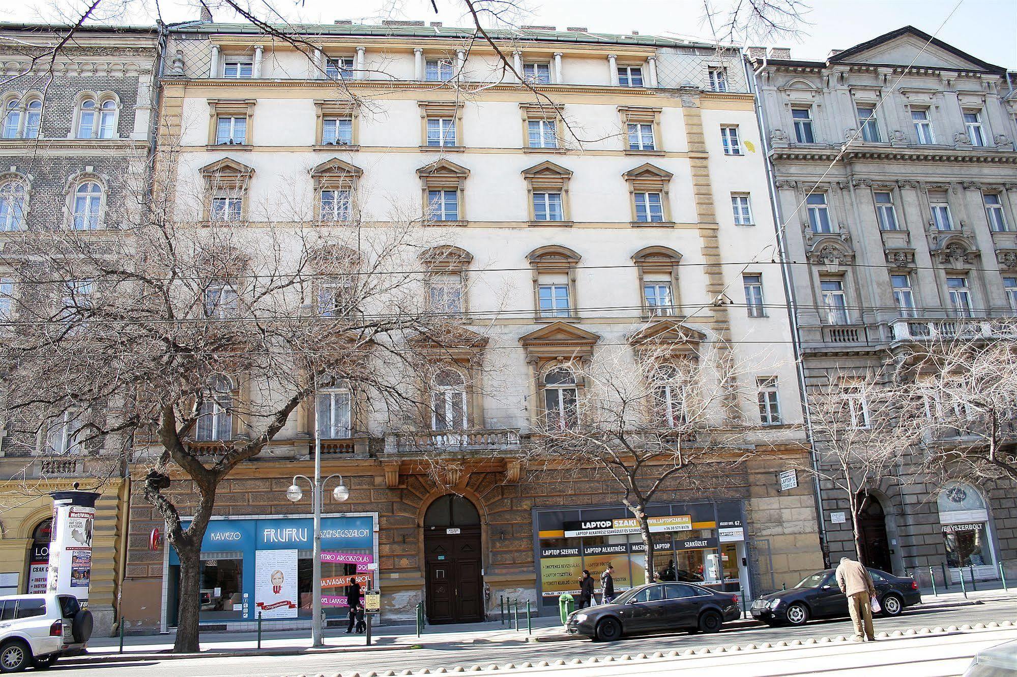 Jozsef Korut Apartment Budapest Eksteriør billede