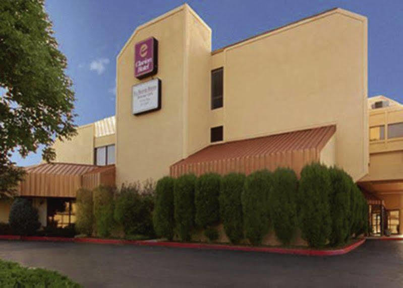 Clarion Hotel & Conference Center Colorado Springs Eksteriør billede