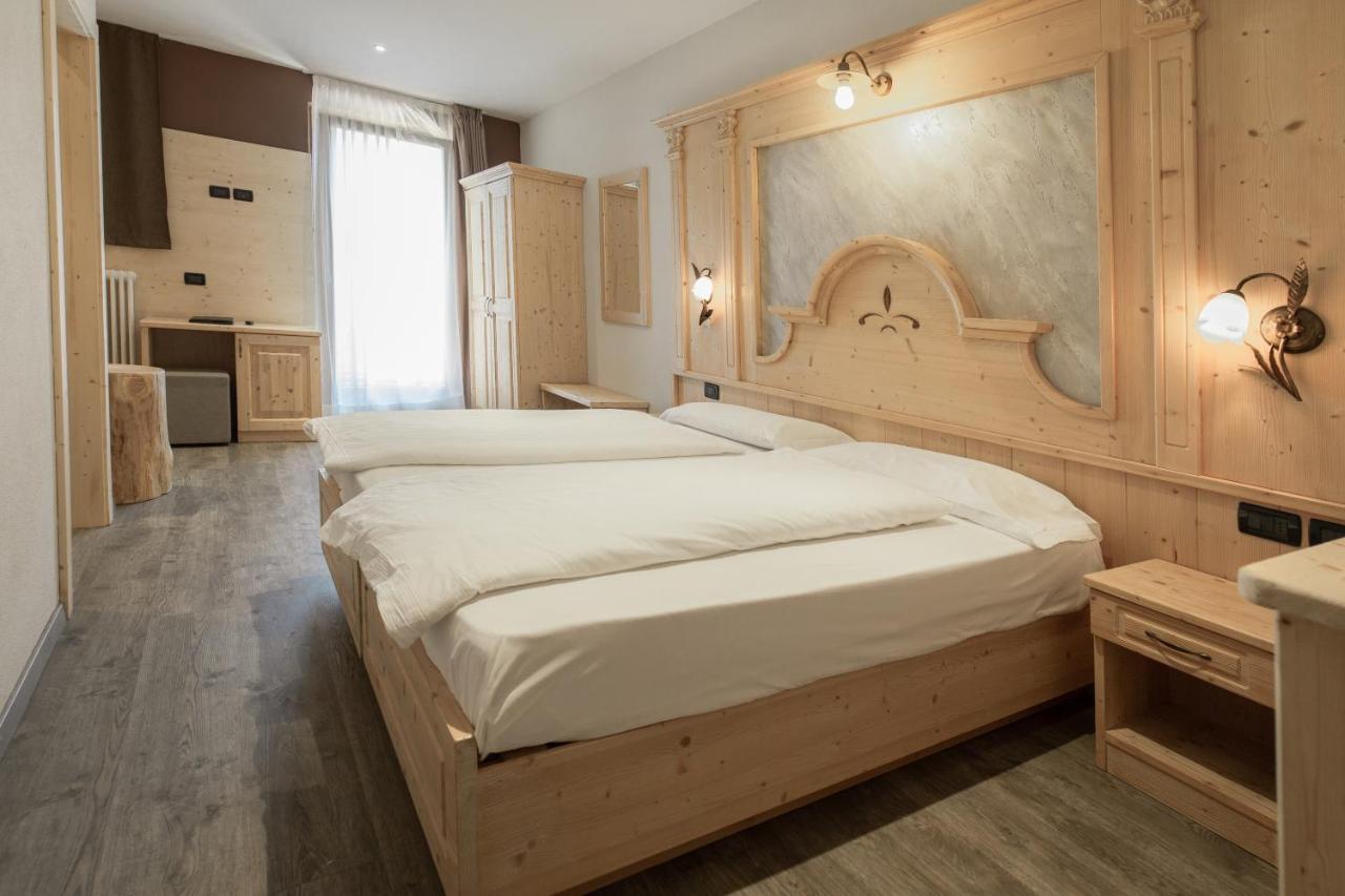 Hotel Garni Minigolf Pieve di Ledro Eksteriør billede