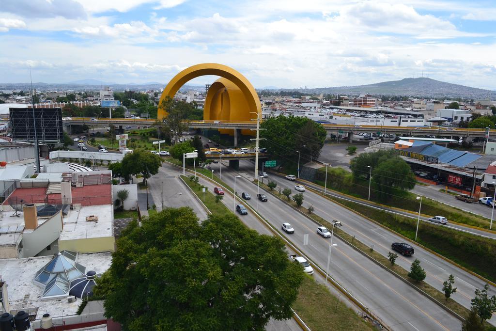 Hostalia Hotel Expo & Business Class Guadalajara Eksteriør billede