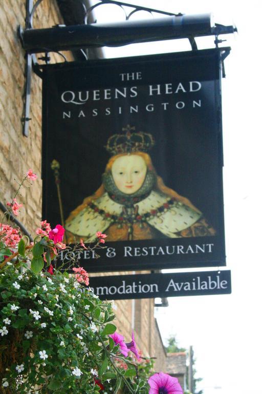 Queens Head Inn Nassington Eksteriør billede