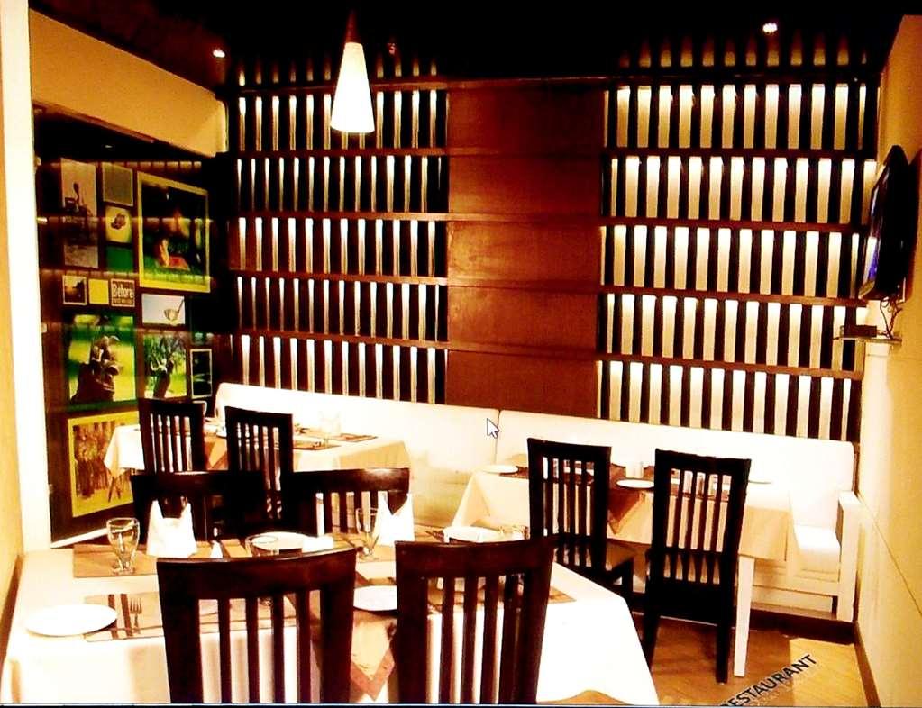 Hotel Golf View Noida Restaurant billede