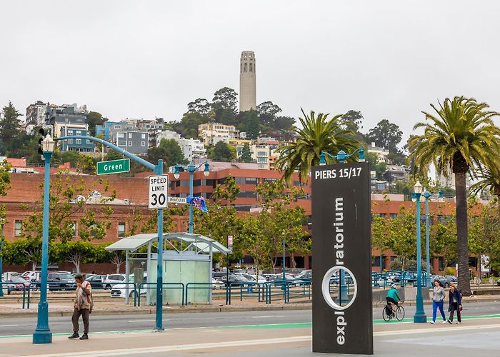 Exploratorium photo