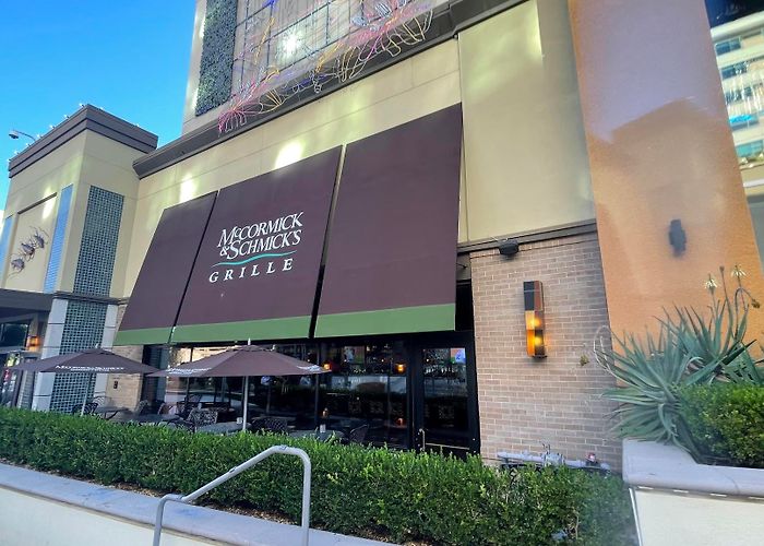 Anaheim Gardenwalk photo