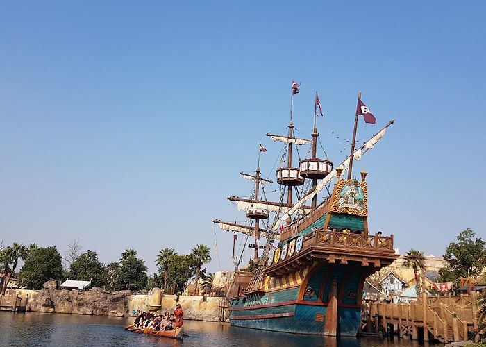 Shanghai Disneyland photo