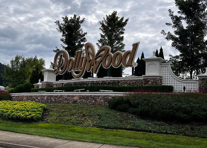 Dollywood photo