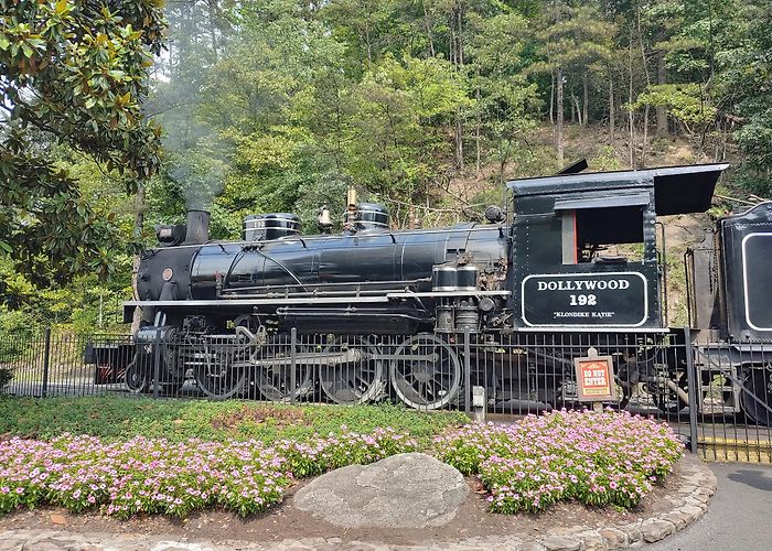 Dollywood photo