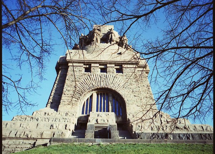 Völkerschlachtdenkmal Völkerschlachtdenkmal Leipzig – go Völki · Lomography photo