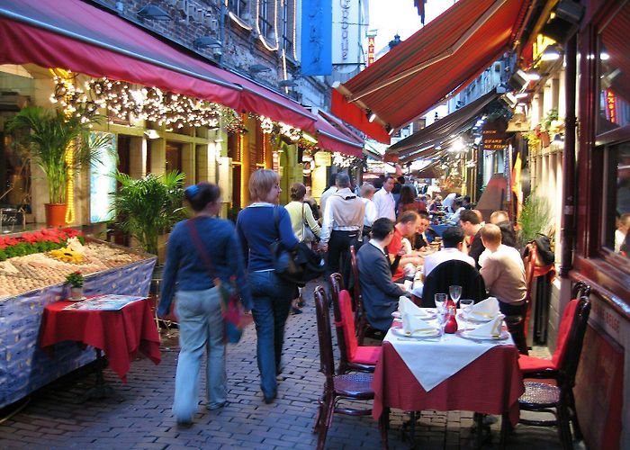 Rue des Bouchers Petite rue des Bouchers – BrusselsPictures.com photo