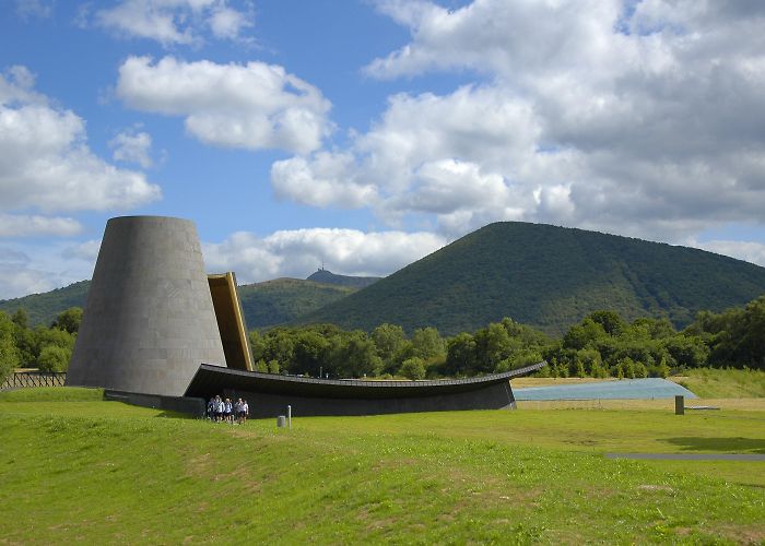Vulcania Vulcania - Clermont-Ferrand - Arrivalguides.com photo