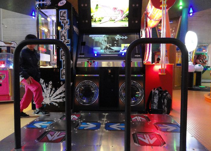 Circus Zandvoort DDR X2 EU - Circus Zandvoort - front - Arcade Locations - Picture ... photo