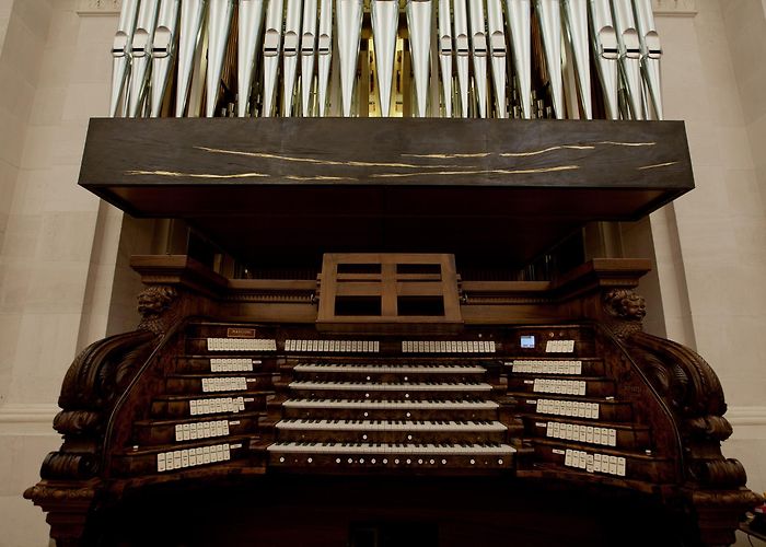 Basilica of Our Lady of the Rosary Santuário de Fátima | Organ of the Basilica of Our Lady of the ... photo