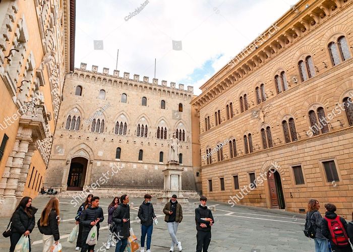 Piazza Salimbeni Siena Italy Apr 7 2022 Piazza Stock Photo 2305171395 | Shutterstock photo
