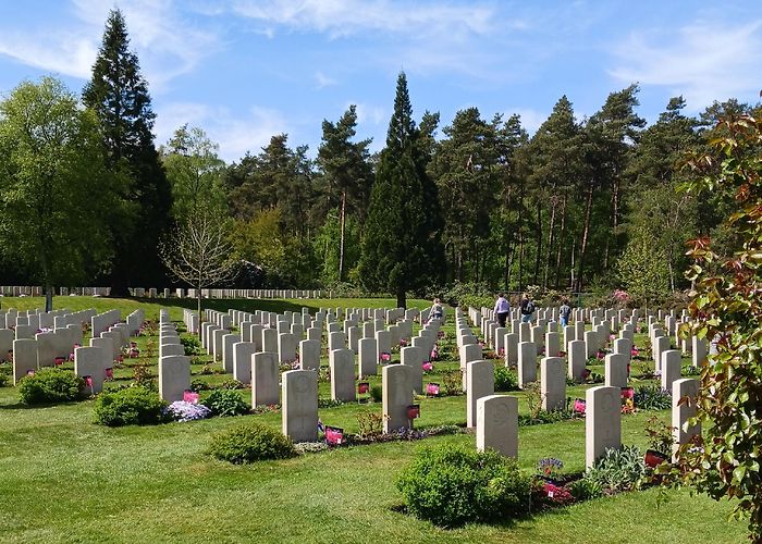 Baak John Elvin Potts - The Canadian Virtual War Memorial - Veterans ... photo