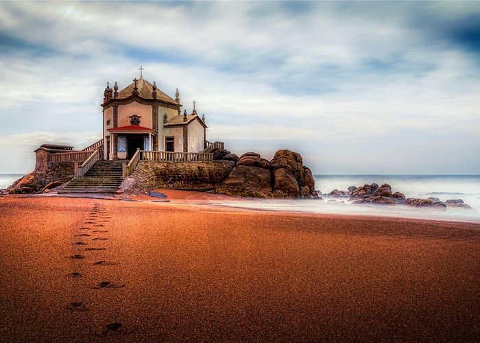 Clube de Golfe de Miramar Senhor da Pedra Chapel Tours - Book Now | Expedia photo