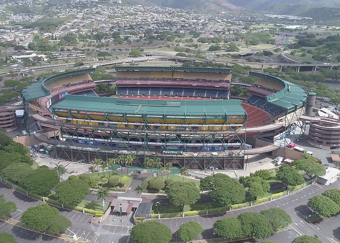 Aloha Stadium 3 former governors urge plans for new Aloha Stadium to be ... photo