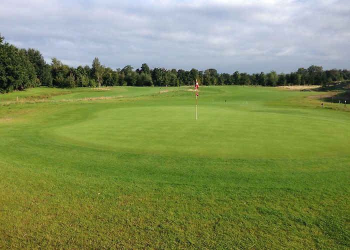 Vossenhole Golf Golfpark Weilenseind | All Square Golf photo