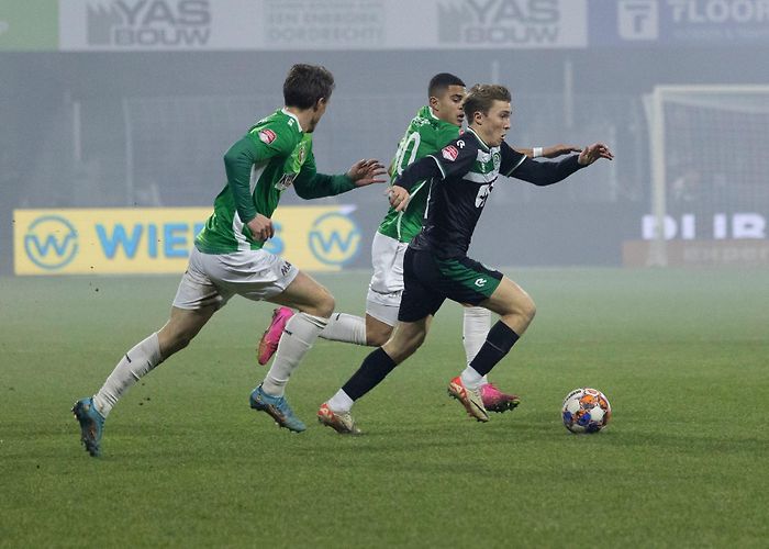 GN Bouw Stadion Schreuders verkozen tot Koning van de Wedstrijd na duel in ... photo