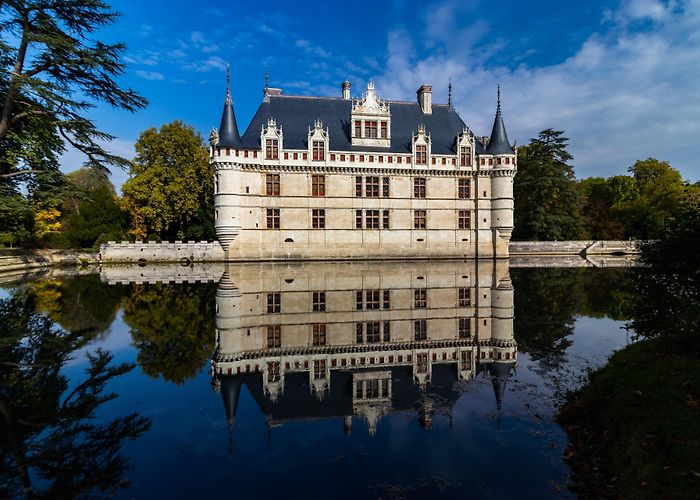 pont de Langeais Visit Azay-le-Rideau: 2024 Travel Guide for Azay-le-Rideau, Centre ... photo