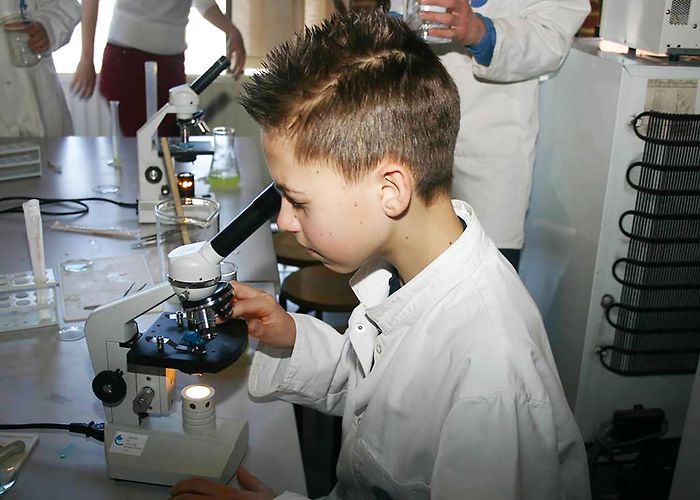 Université Libre De Bruxelles / Campus De Parentville - Charleroi Centre de Culture Scientifique de l'ULB à Couillet photo