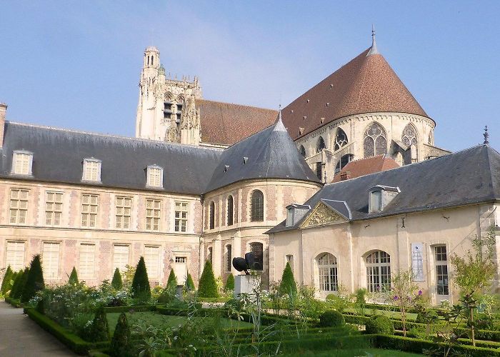 Palais Synodal Sens, France: All You Must Know Before You Go (2024) - Tripadvisor photo