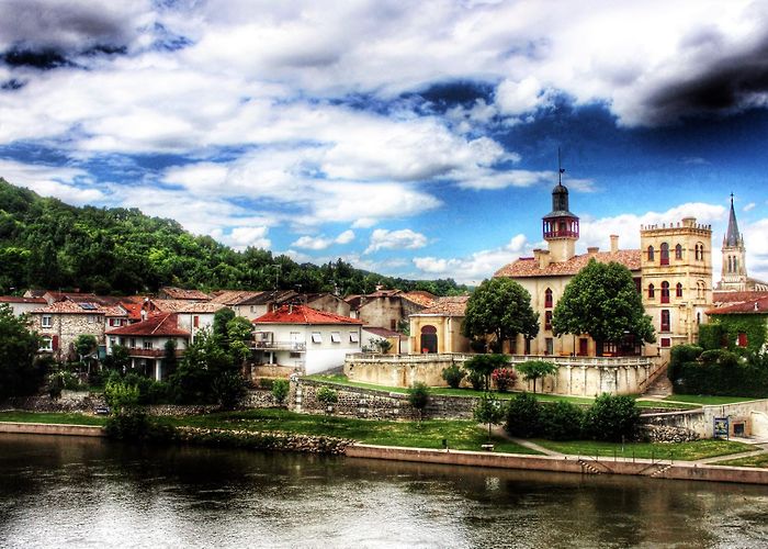 Castelmoron-sur-Lot photo