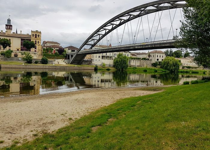 Castelmoron-sur-Lot photo