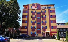 Vila Hd Lejlighedshotel Hunedoara Exterior photo