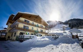 Hotel Bärenbachhof Saalbach-Hinterglemm Exterior photo