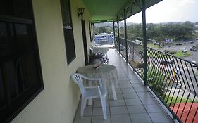 La Vista Guest Inn Castries Exterior photo