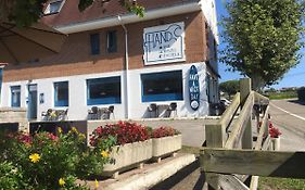 H.A.N.D Surf Hostel Langre  Exterior photo