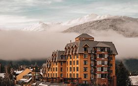 Sundial Hotel Whistler Exterior photo