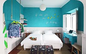 Chill In Ericeira Surf House Vandrehjem Room photo