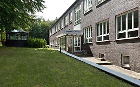 Seminarhaus In Der Akademie Bed and Breakfast Waren  Exterior photo