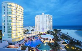 Krystal Grand Cancun All Inclusive Hotel Exterior photo