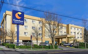 Comfort Inn & Suites Seattle North Exterior photo